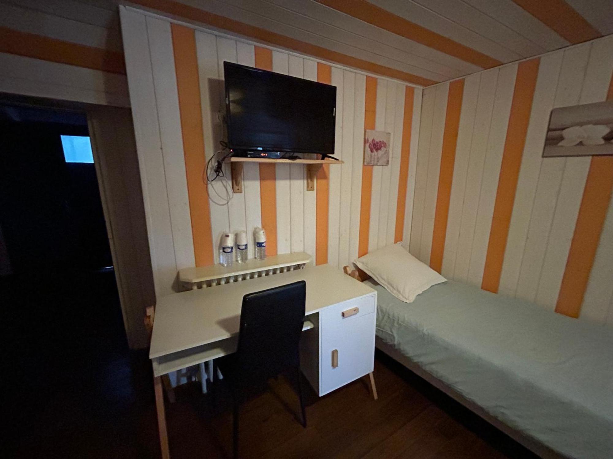 Chambres D'Hotes La Cheminee Tardets-Sorholus Eksteriør billede