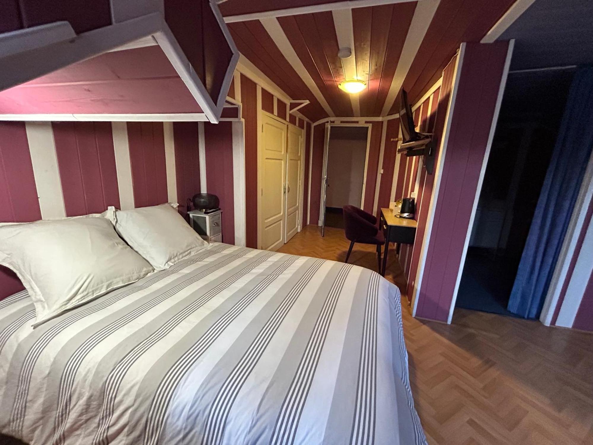 Chambres D'Hotes La Cheminee Tardets-Sorholus Eksteriør billede