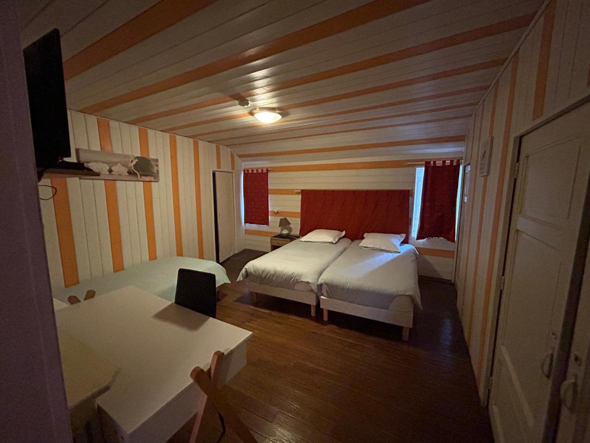 Chambres D'Hotes La Cheminee Tardets-Sorholus Eksteriør billede